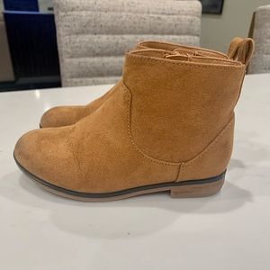 Cat & Jack Toddler Girls Zipper Chelsea Boots